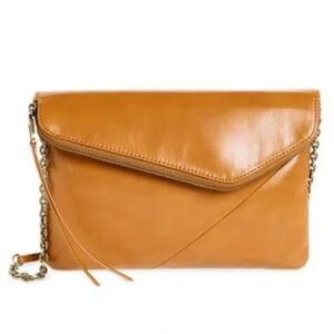 НОВО Jessa Glossy Leather Shoulder Bag & Envelope Clutch Color Honey Tan NEW NWT